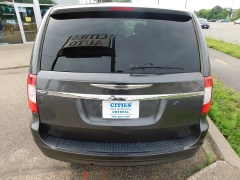 Used 2015 Chrysler Town & Country 4d Wagon S at Cities Auto Sales near Crystal, MN
