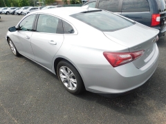 Used 2021 Chevrolet Malibu 4dr Sdn LT at Cities Auto Sales near Crystal, MN
