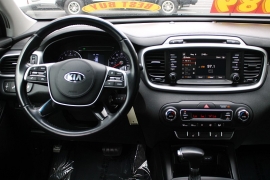 Used 2019  Kia Sorento 4d SUV AWD LX I4 at Warner Motors near East Orange&comma; NJ