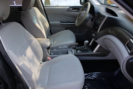 Used 2013  Subaru Forester 4d SUV X Premium Auto at Warner Motors near East Orange&comma; NJ