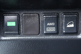 Used 2016  Nissan Rogue 4d SUV AWD SV at Warner Motors near East Orange&comma; NJ