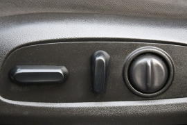 Used 2018  Chevrolet Traverse 4d SUV FWD LT Cloth w&sol;1LT at Warner Motors near East Orange&comma; NJ