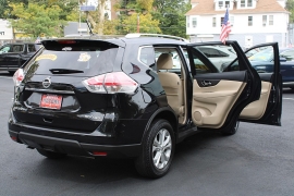 Used 2016 Nissan Rogue 4d SUV AWD SV at Warner Motors near East Orange, NJ