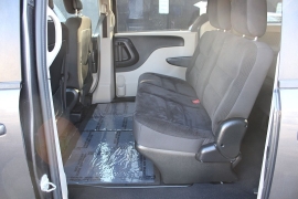 Used 2018  Dodge Grand Caravan 4d Wagon SE at Warner Motors near East Orange&comma; NJ