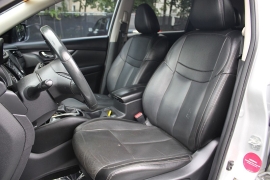 Used 2017  Nissan Rogue 4d SUV AWD SL at Warner Motors near East Orange&comma; NJ