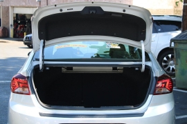 Used 2020  Hyundai Elantra 4d Sedan SEL at Warner Motors near East Orange&comma; NJ