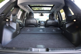 Used 2019  Jeep Cherokee 4d SUV 4WD Limited 3&period;2L at Warner Motors near East Orange&comma; NJ