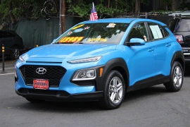  2020 Hyundai Kona 4d SUV FWD SE at Warner Motors near East Orange&comma; NJ