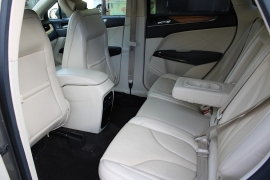 Used 2016  Lincoln MKC 4d SUV AWD Select at Warner Motors near East Orange, NJ