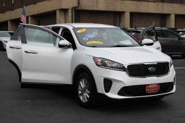 Used 2020  Kia Sorento 4d SUV FWD L at Warner Motors near East Orange&comma; NJ