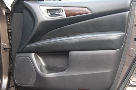 Used 2016  Nissan Pathfinder 4d SUV 4WD SL at Warner Motors near East Orange, NJ