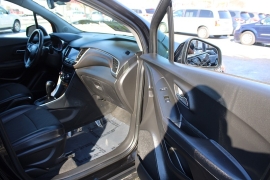 Used 2020 Chevrolet Trax 4d SUV AWD LT at Warner Motors near East Orange, NJ