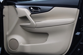Used 2016 Nissan Rogue 4d SUV AWD SV at Warner Motors near East Orange, NJ