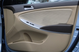 Used 2014 Hyundai Accent 4d Sedan GLS Auto at Warner Motors near East Orange, NJ