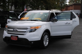 Used 2013  Ford Explorer 4d SUV 4WD XLT at Warner Motors near East Orange, NJ