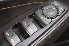 Used 2018  Chevrolet Traverse 4d SUV FWD LT Cloth w&sol;1LT at Warner Motors near East Orange&comma; NJ