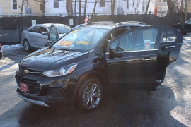 Used 2020 Chevrolet Trax 4d SUV AWD LT at Warner Motors near East Orange, NJ