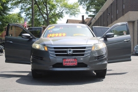 Used 2012  Honda Crosstour 4d SUV FWD EX at Warner Motors near East Orange&comma; NJ
