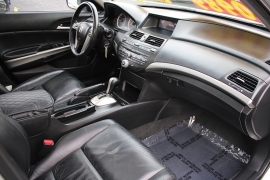 Used 2009  Honda Accord Sdn 4dr V6 Auto EX-L at Warner Motors near East Orange, NJ