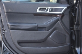 Used 2014  Ford Explorer 4d SUV 4WD Limited at Warner Motors near East Orange&comma; NJ