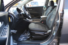 Used 2013  Kia Sportage 4d SUV FWD LX at Warner Motors near East Orange, NJ