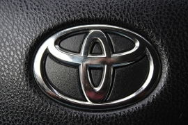 Used 2015 Toyota RAV4 4d SUV AWD Limited at Warner Motors near East Orange, NJ