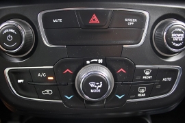 Used 2019  Jeep Compass 4d SUV 4WD Latitude at Warner Motors near East Orange&comma; NJ