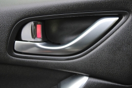 Used 2016  Mazda CX-5 4d SUV FWD Touring at Warner Motors near East Orange&comma; NJ