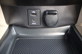 Used 2016  Nissan Rogue 4d SUV AWD SL at Warner Motors near East Orange&comma; NJ