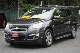 Used 2017  Chevrolet Traverse 4d SUV AWD LT w&sol;2LT at Warner Motors near East Orange&comma; NJ