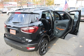 Used 2018 Ford EcoSport 4d SUV 4WD SES at Warner Motors near East Orange, NJ