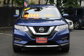 Used 2019  Nissan Rogue 4d SUV AWD SV at Warner Motors near East Orange&comma; NJ