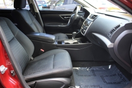 Used 2016 Nissan Altima 4d Sedan 2.5L at Warner Motors near East Orange, NJ