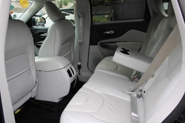 Used 2019 Jeep Cherokee 4d SUV 4WD Limited 3.2L at Warner Motors near East Orange, NJ