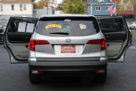 Used 2018  Honda Pilot 4d SUV AWD LX at Warner Motors near East Orange, NJ