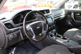 Used 2017 Chevrolet Traverse 4d SUV AWD LT w/1LT at Warner Motors near East Orange, NJ