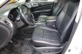 Used 2018  Nissan Pathfinder 4d SUV 4WD SV at Warner Motors near East Orange&comma; NJ