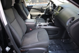 Used 2019  Nissan Pathfinder 4d SUV 4WD S at Warner Motors near East Orange&comma; NJ