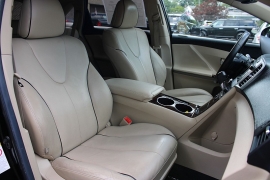 Used 2014  Toyota Venza 4d SUV AWD XLE at Warner Motors near East Orange&comma; NJ