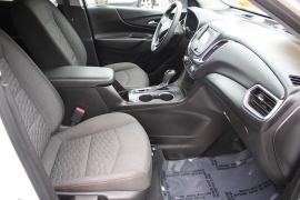 Used 2021  Chevrolet Equinox FWD 4dr LT w&sol;1LT at Warner Motors near East Orange&comma; NJ
