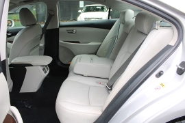 Used 2010  Lexus ES 350 4dr Sdn at Warner Motors near East Orange&comma; NJ