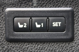 Used 2015 Toyota RAV4 4d SUV AWD Limited at Warner Motors near East Orange, NJ