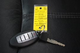 Used 2016  Nissan Pathfinder 4d SUV 4WD SL at Warner Motors near East Orange, NJ