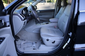 Used 2012 Jeep Grand Cherokee 4d SUV 4WD Laredo at Warner Motors near East Orange, NJ