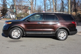 Used 2013 Ford Explorer 4d SUV 4WD XLT at Warner Motors near East Orange, NJ