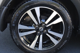 Used 2019 Nissan Kicks 4d SUV FWD SR at Warner Motors near East Orange, NJ