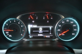 Used 2018  Chevrolet Traverse 4d SUV FWD LT Cloth w&sol;1LT at Warner Motors near East Orange&comma; NJ