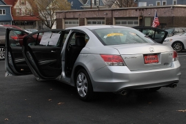 Used 2009  Honda Accord Sdn 4dr V6 Auto EX-L at Warner Motors near East Orange, NJ