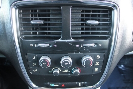 Used 2018  Dodge Grand Caravan 4d Wagon SE at Warner Motors near East Orange&comma; NJ