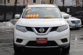 Used 2015  Nissan Rogue 4d SUV AWD SV at Warner Motors near East Orange&comma; NJ
